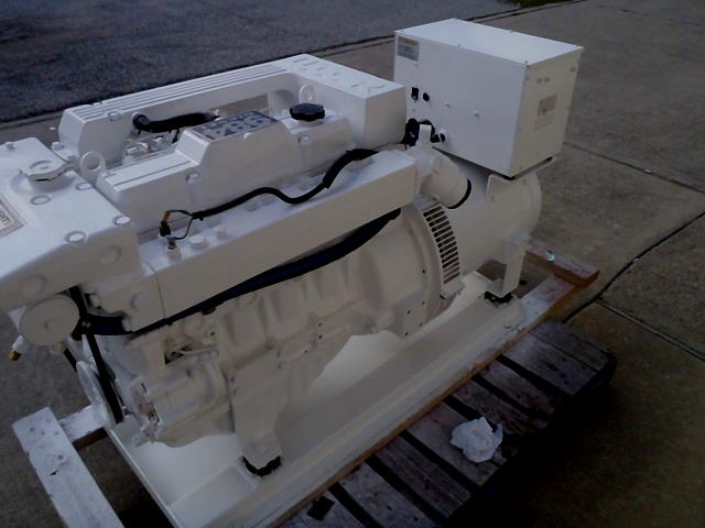 4276 30 KW MARINE GEN SET