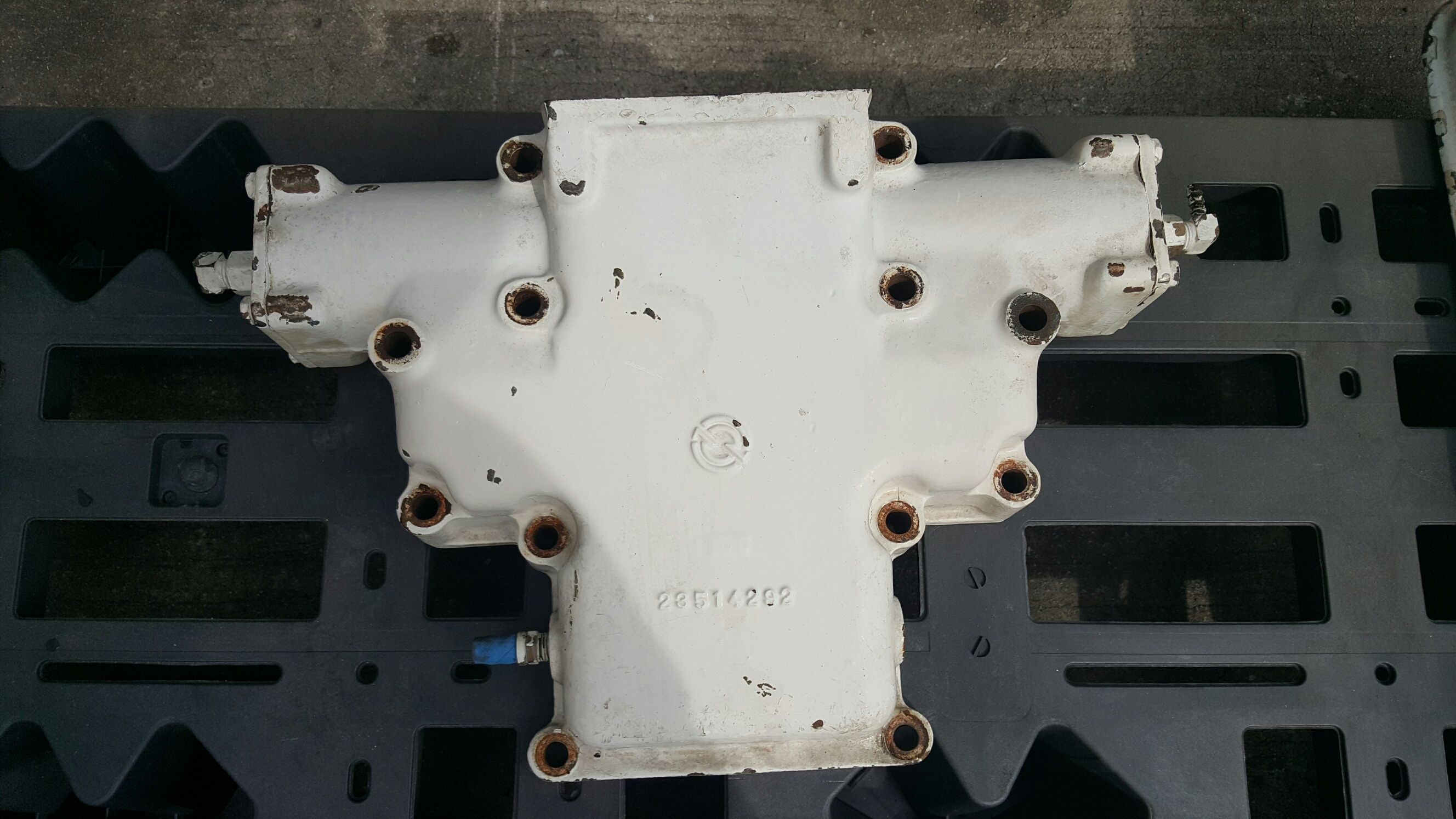 Air inlet for 6V-92TA used 