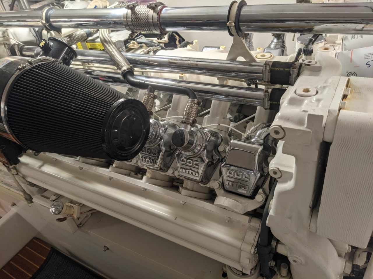 16v-2000M90 Used MARINE ENGINES