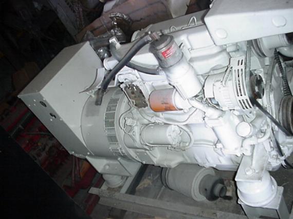 NORTHERN LIGHTS 4276 John Deere 30 KW MARINE GEN SET