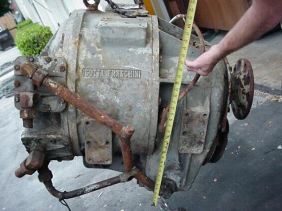 ISOTTA FRASCHINI VD800 USED REMOTE V-DRIVE