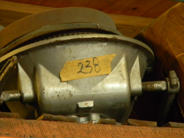 TWIN DISC FRONT PTO-CLUTCH-ADAPTERS