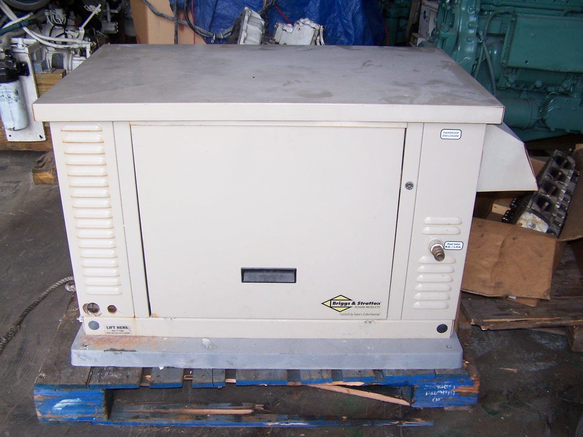 Generac 12 KW USED Propane or Natural Gas GEN SET