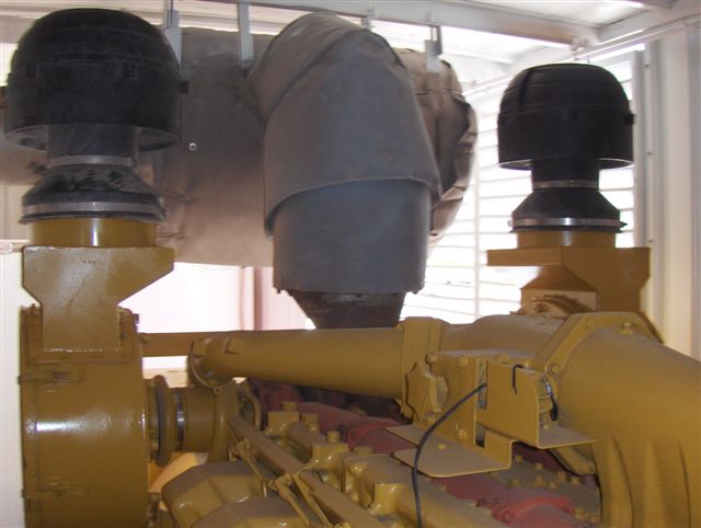 CATERPILLAR 3512 Industrial Generator Set in Container