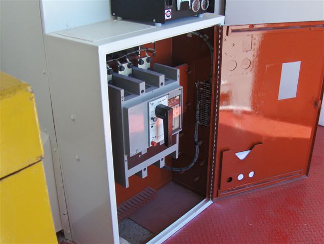 CATERPILLAR 3512 Industrial Generator Set in Container