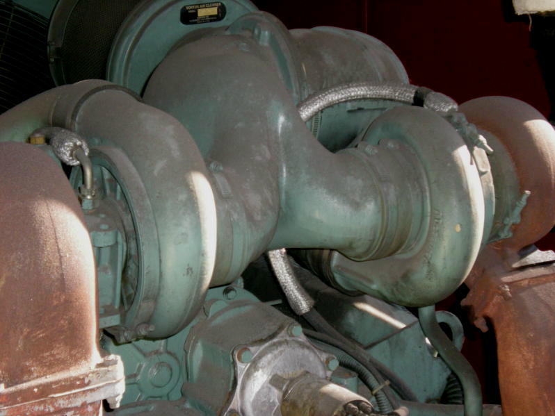 DETROIT DIESEL 12v-71TT USED INDUSTRIAL GENERATOR SET