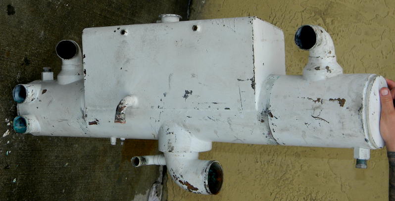 DETROIT DIESEL 16v-92TA Mechanical Heat Exchanger Tank.