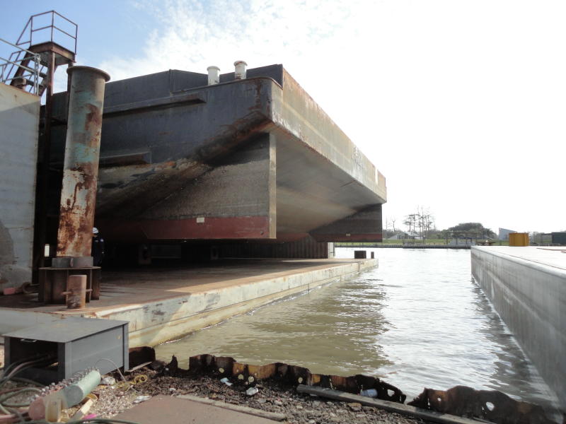   Ocean Going Deck Carrier Transporter
