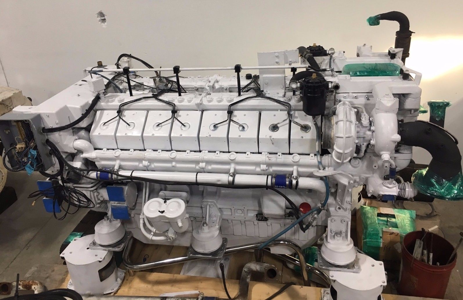 Deutz -MWM TBD616BV16 Deutz Used Marine Engines