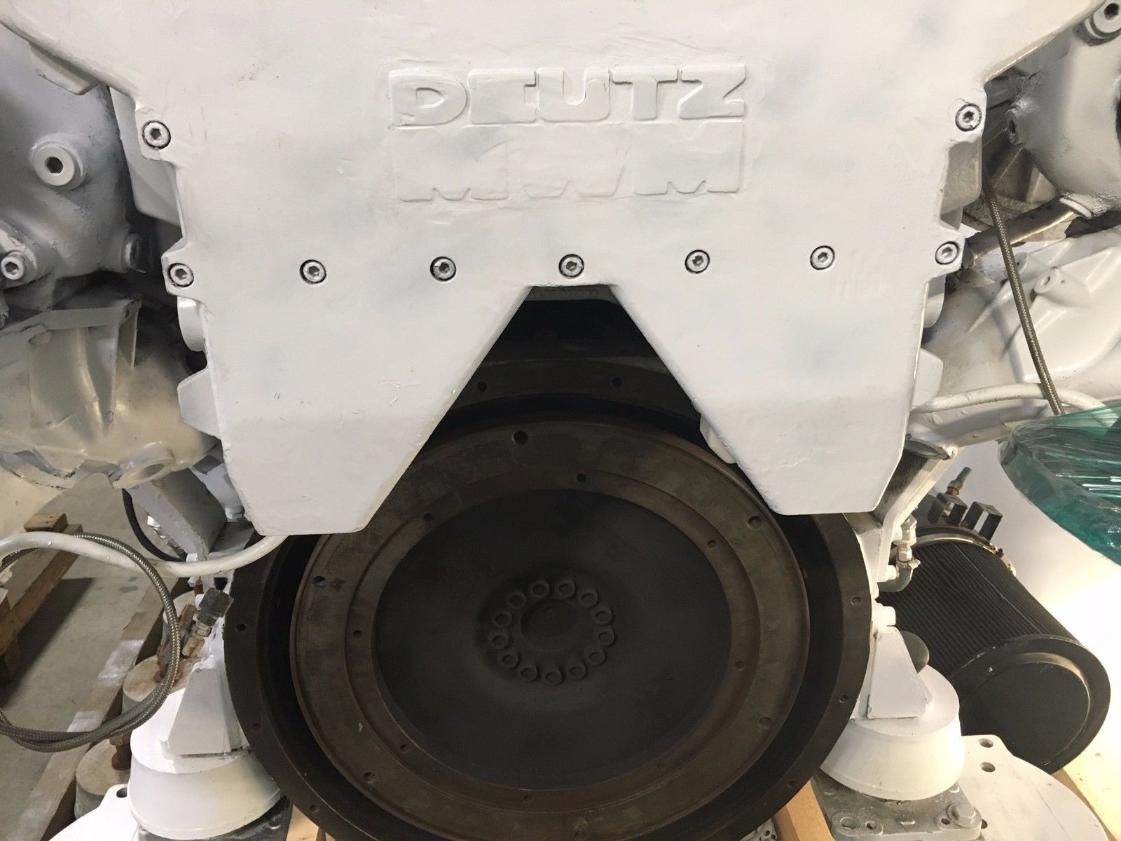 Deutz -MWM TBD616BV16 Deutz Used Marine Engines