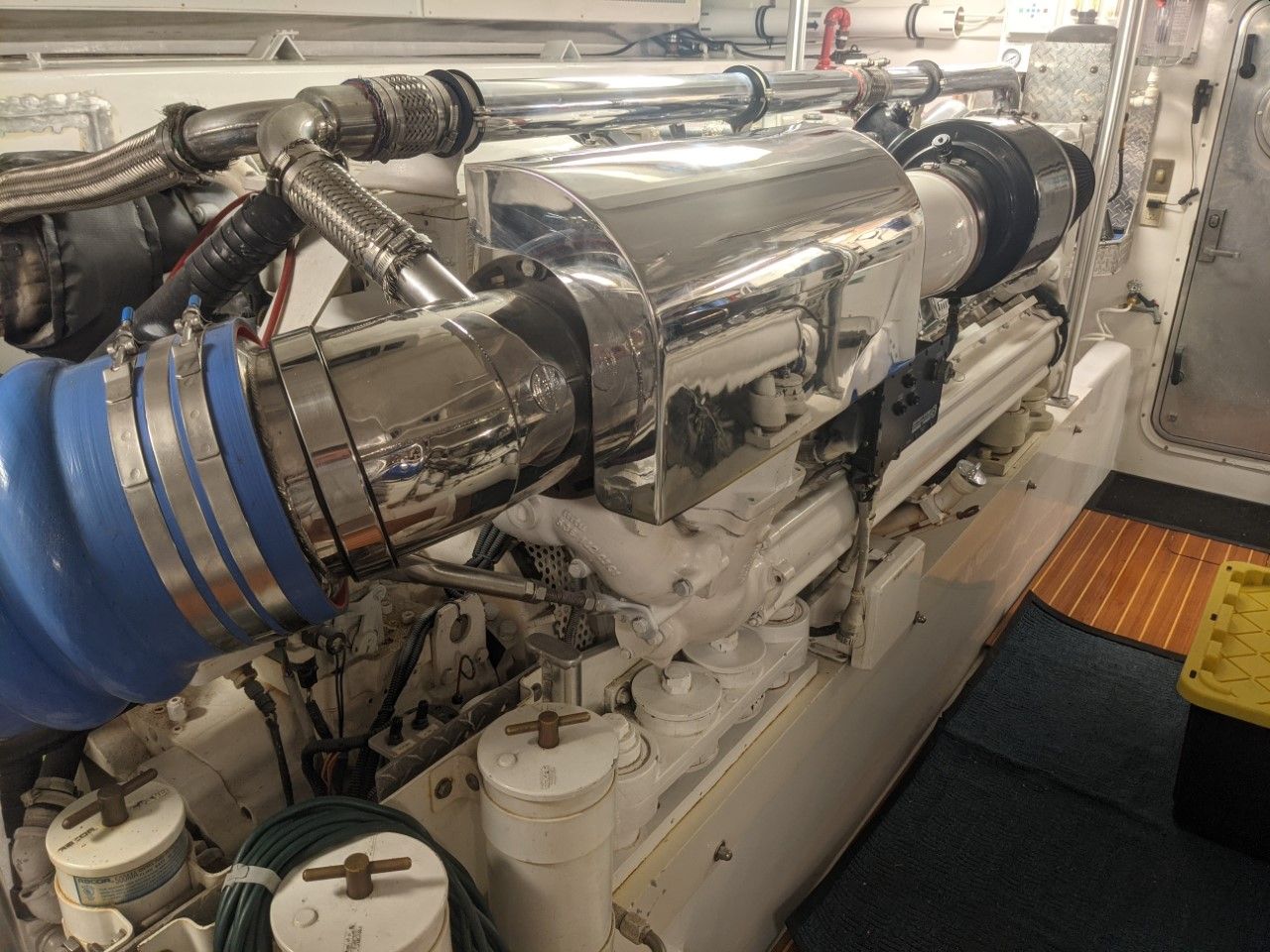 DETROIT DIESEL 16v-2000M90 Used MARINE ENGINES