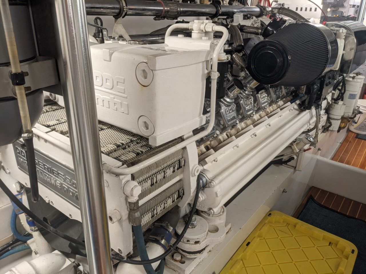 DETROIT DIESEL 16v-2000M90 Used MARINE ENGINES