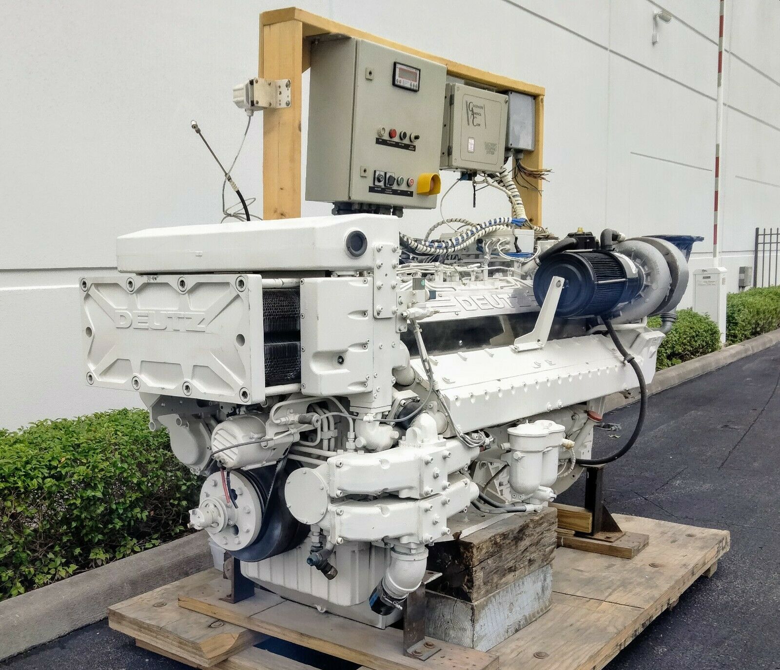 Deutz -MWM TBD 2016V16 Deutz Used Marine Engines