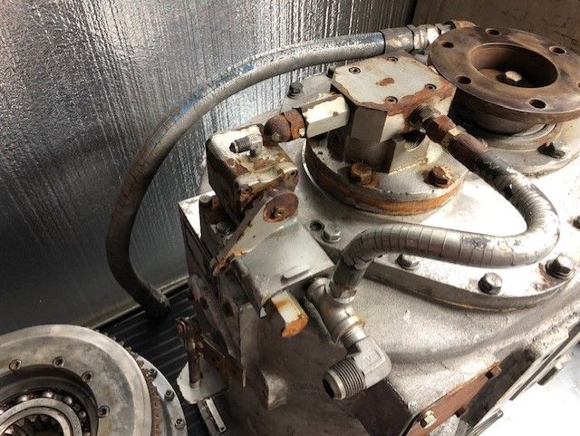 CAPITOL HY25000 USED MARINE GEARS