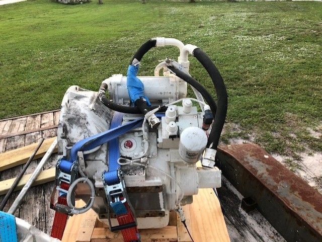 ZF ZF550 USED MARINE TRANSMISSIONS 