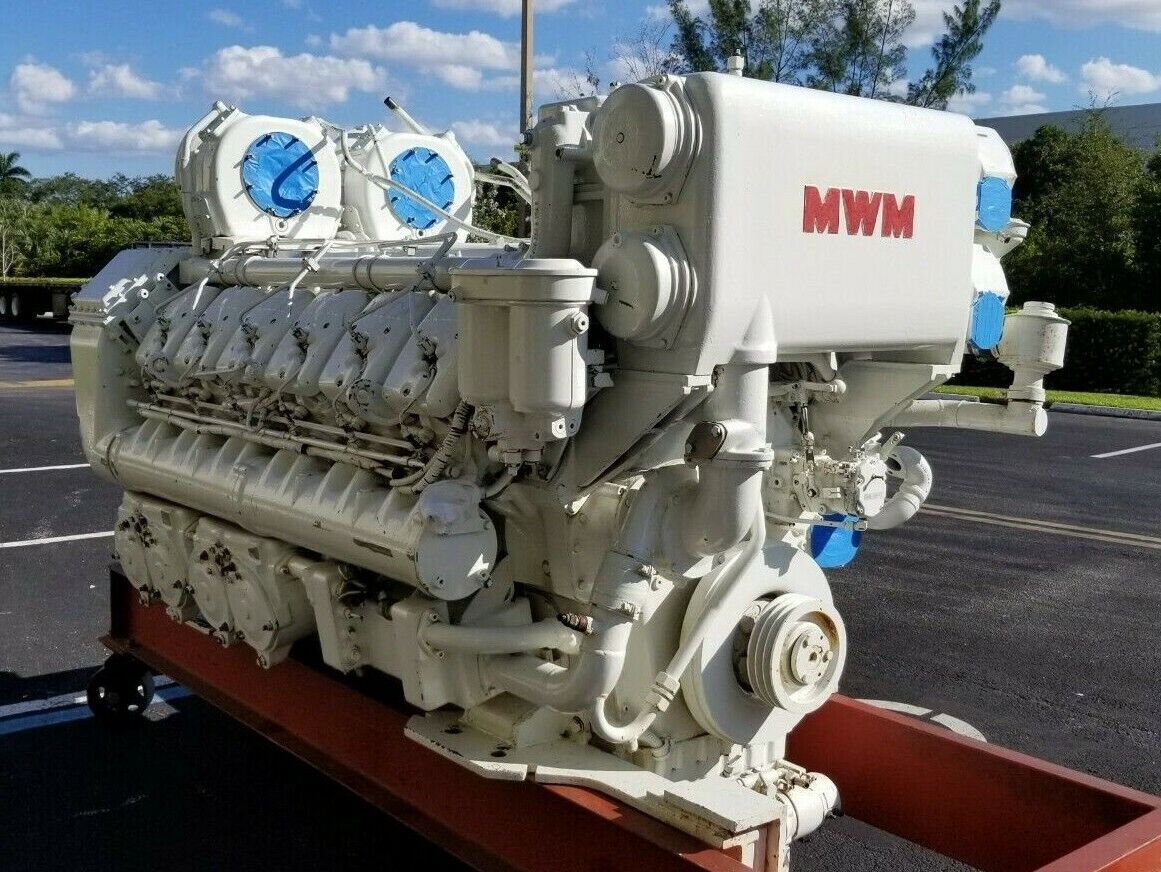 Deutz -MWM TBD604BV12 Deutz Used Marine Engines  MWM