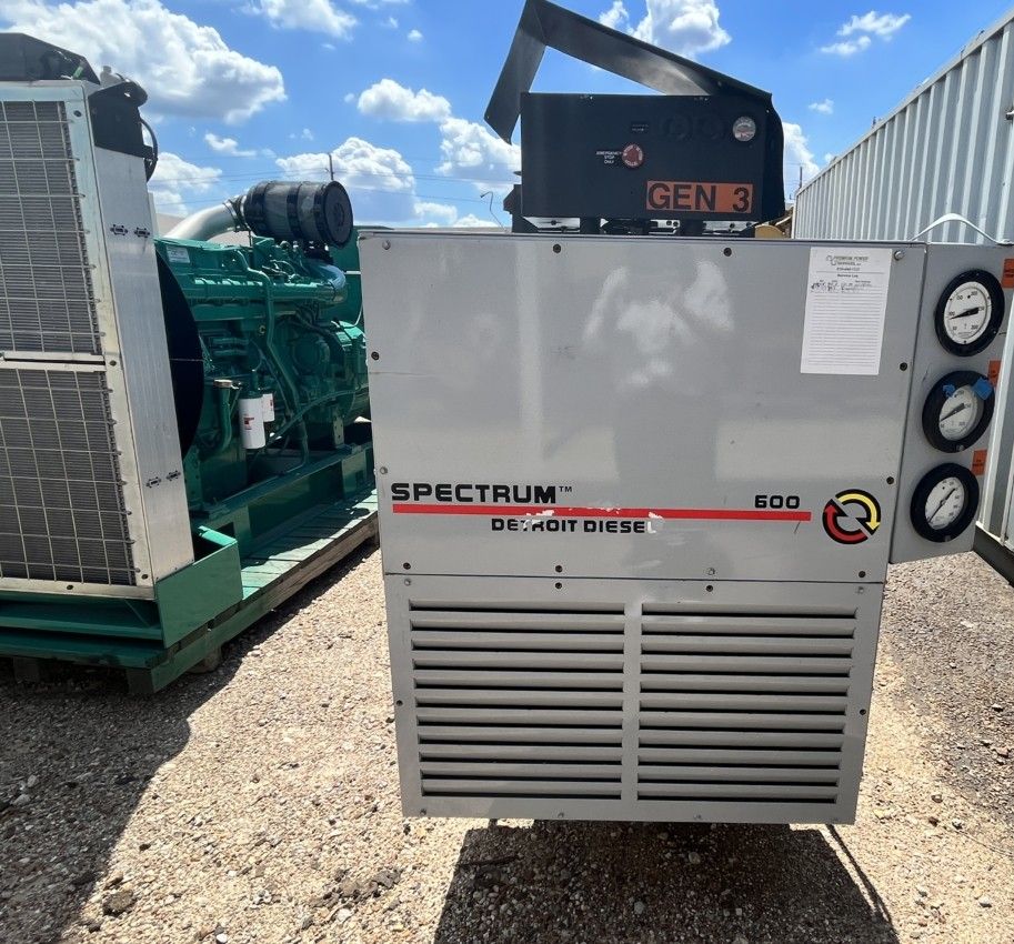 MTU/ Detroit Diesel 12v-2000 Used Diesel Industrial generator set 